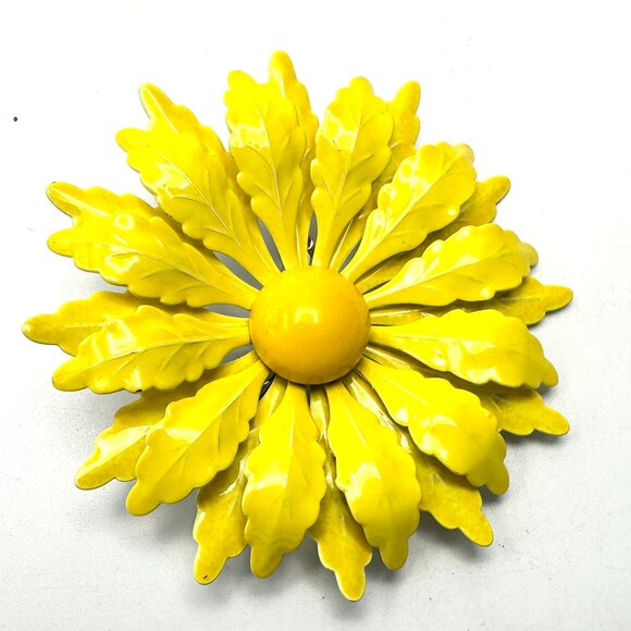 Sunshine Yellow — Authentic 1960s Flower Power Enamel Brooch  2 1/2"  — EUC - Picture 1 of 3